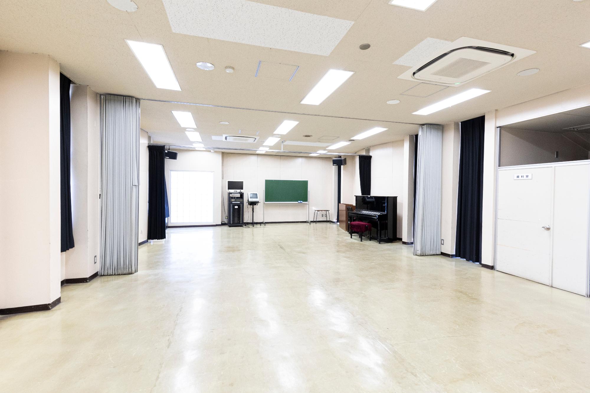 大沢コミセン鑑賞室の画像