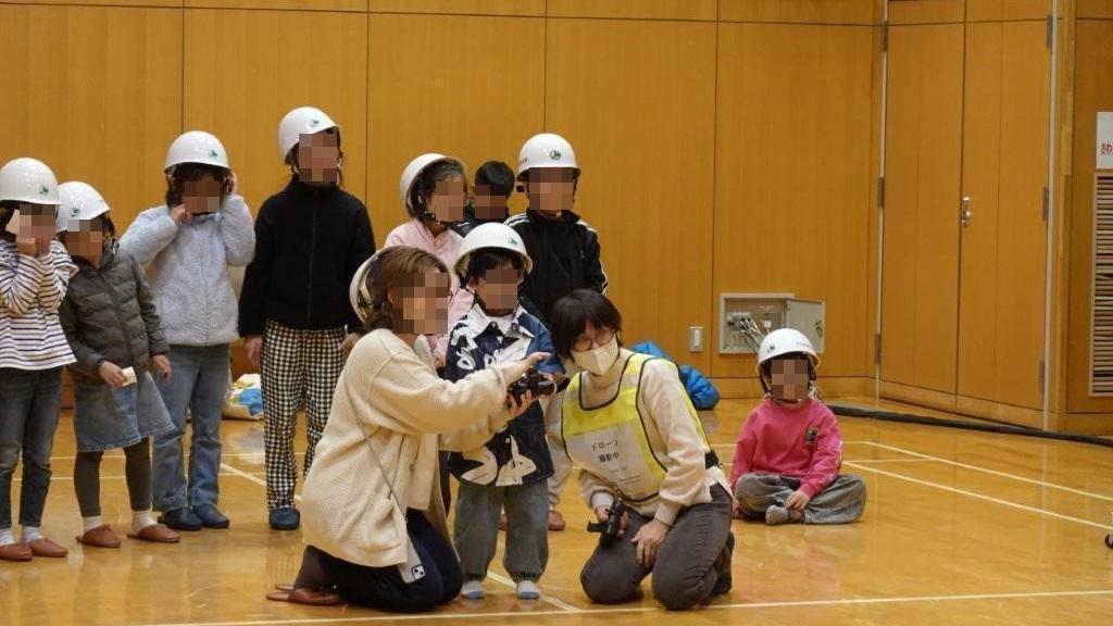 ドローン操作体験の写真